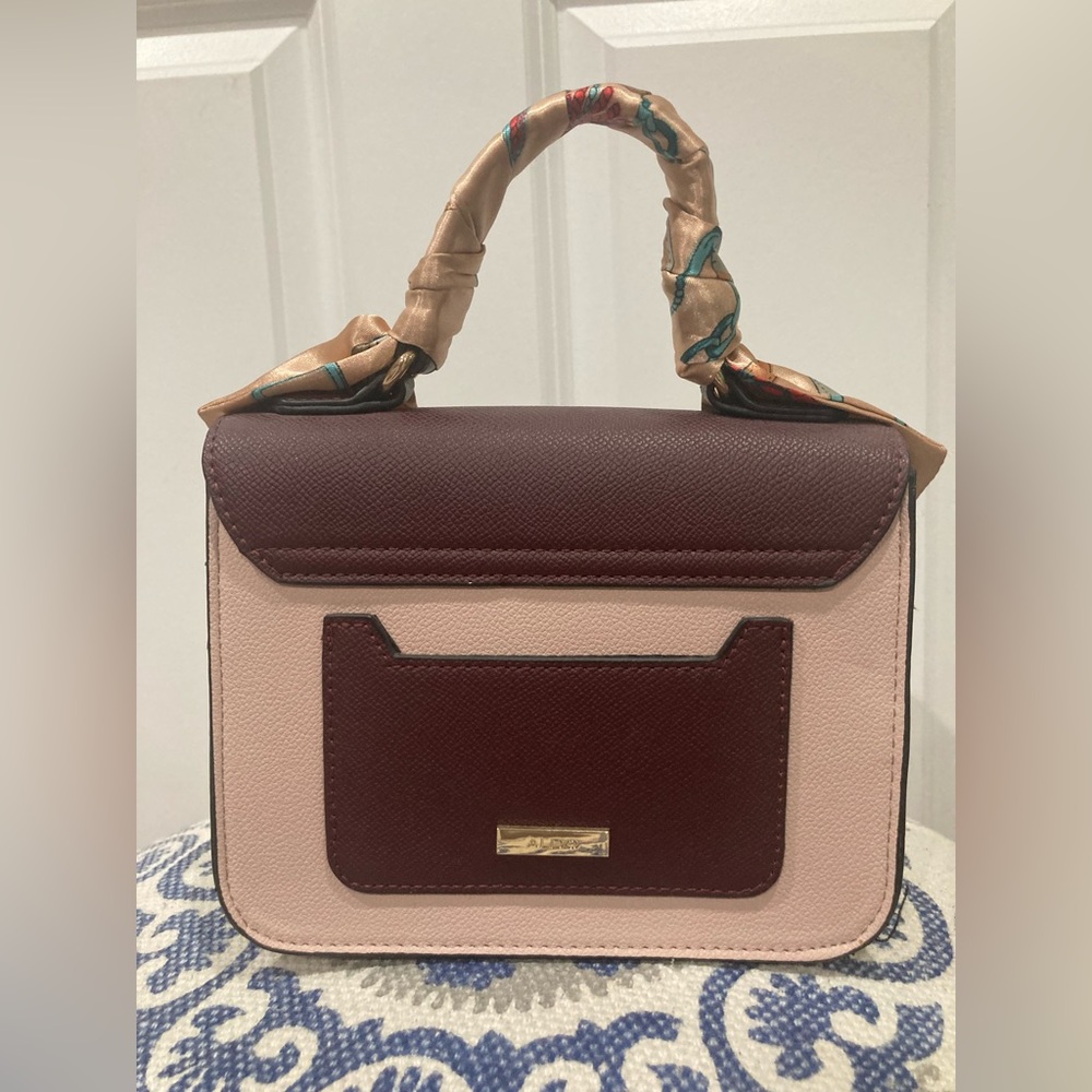 Small Handbag - Picture 2 of 6